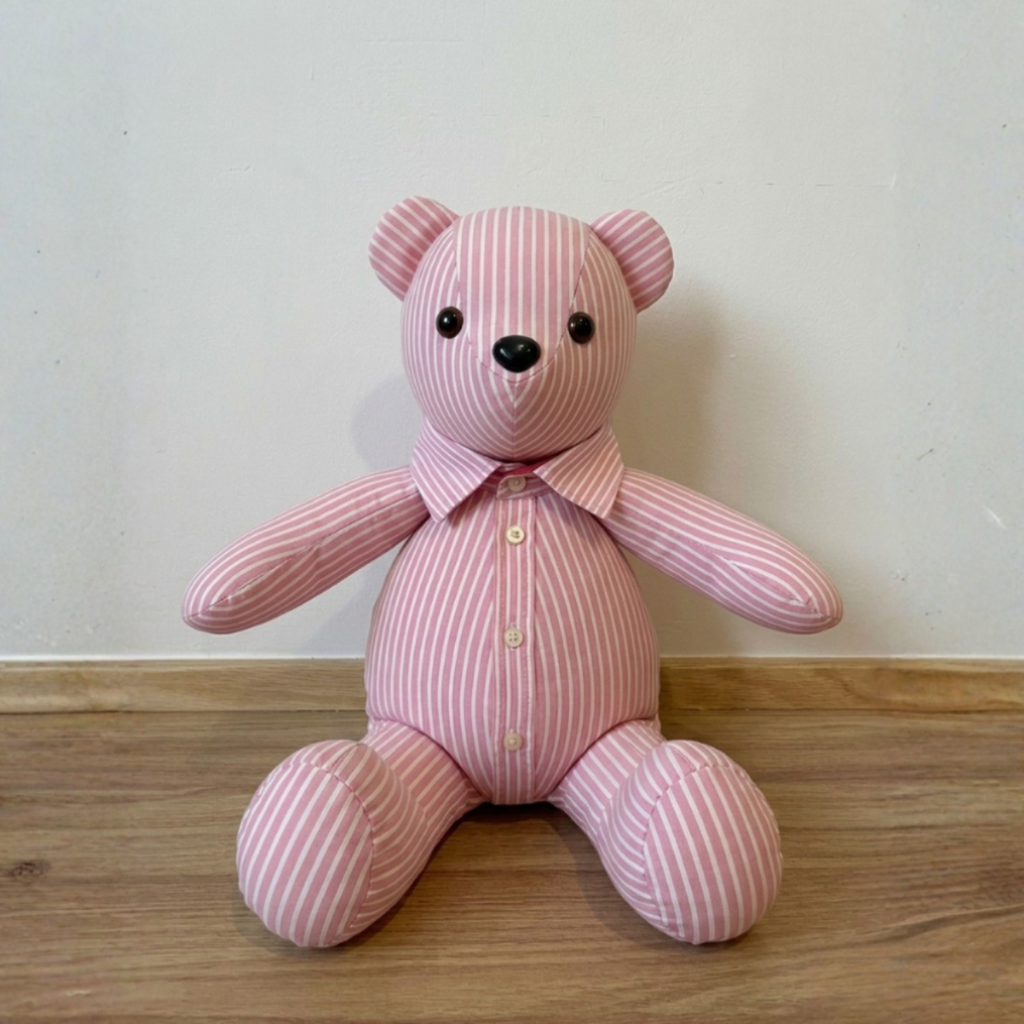 Oso camisa rosa