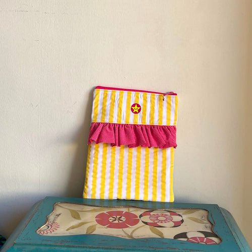 Funda tablet rayas amarillas